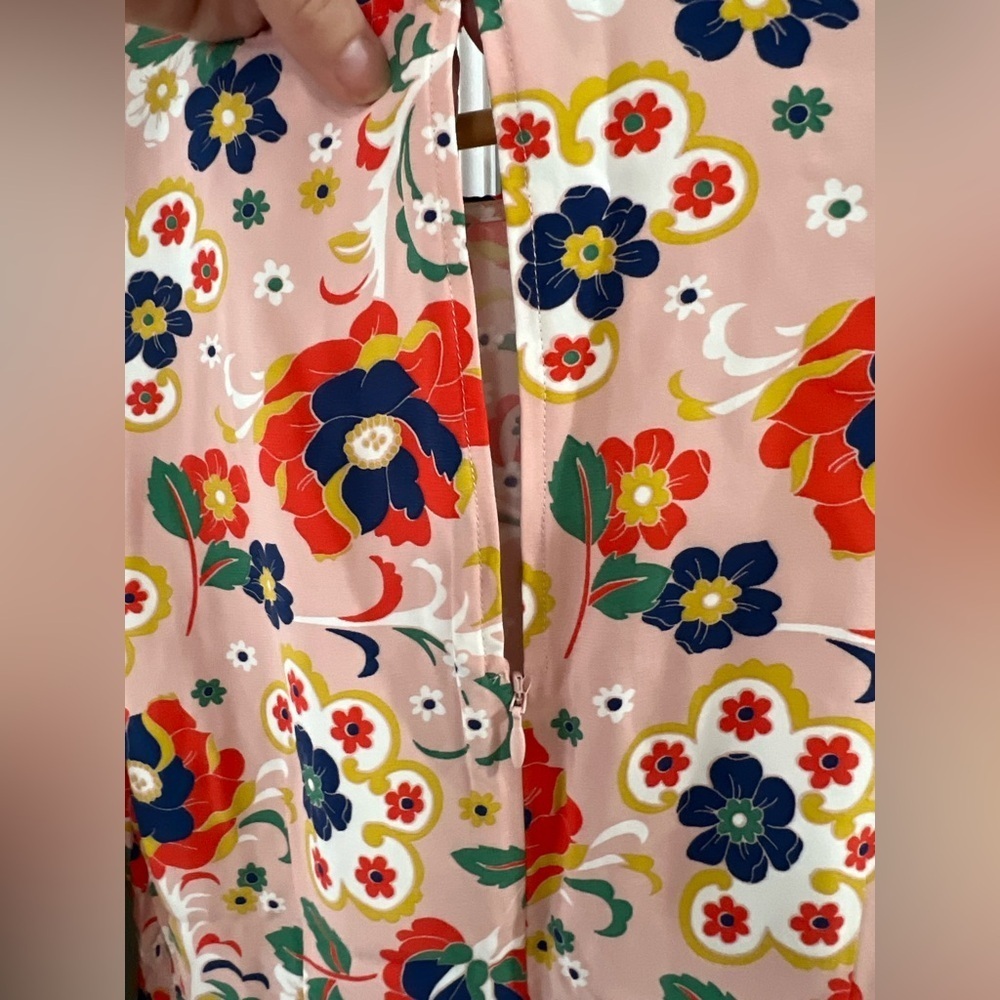 Boden Carmen Floral Bell Ruffle Sleeve - Size 6 - Picture 11 of 11